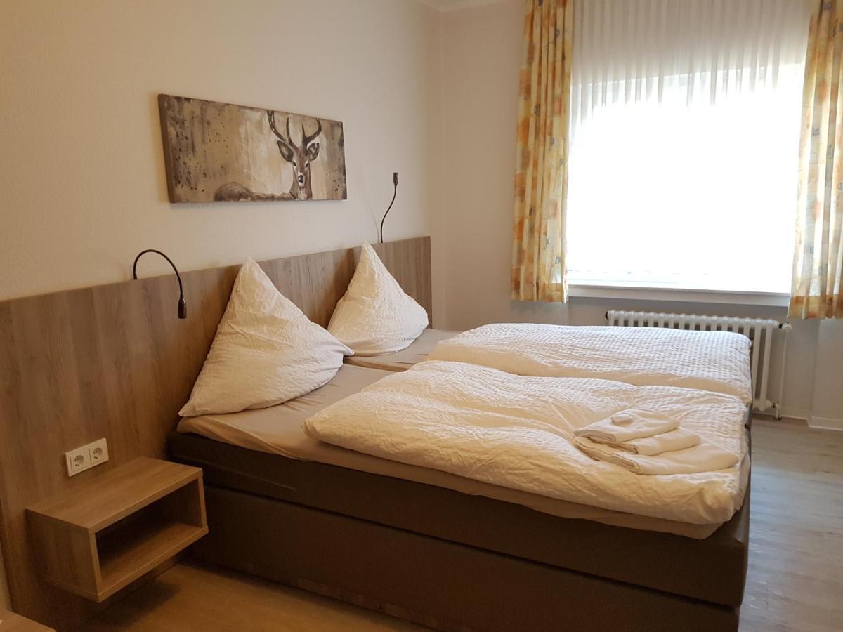 Hotel Pension Haus Pooth Wesel  Bagian luar foto